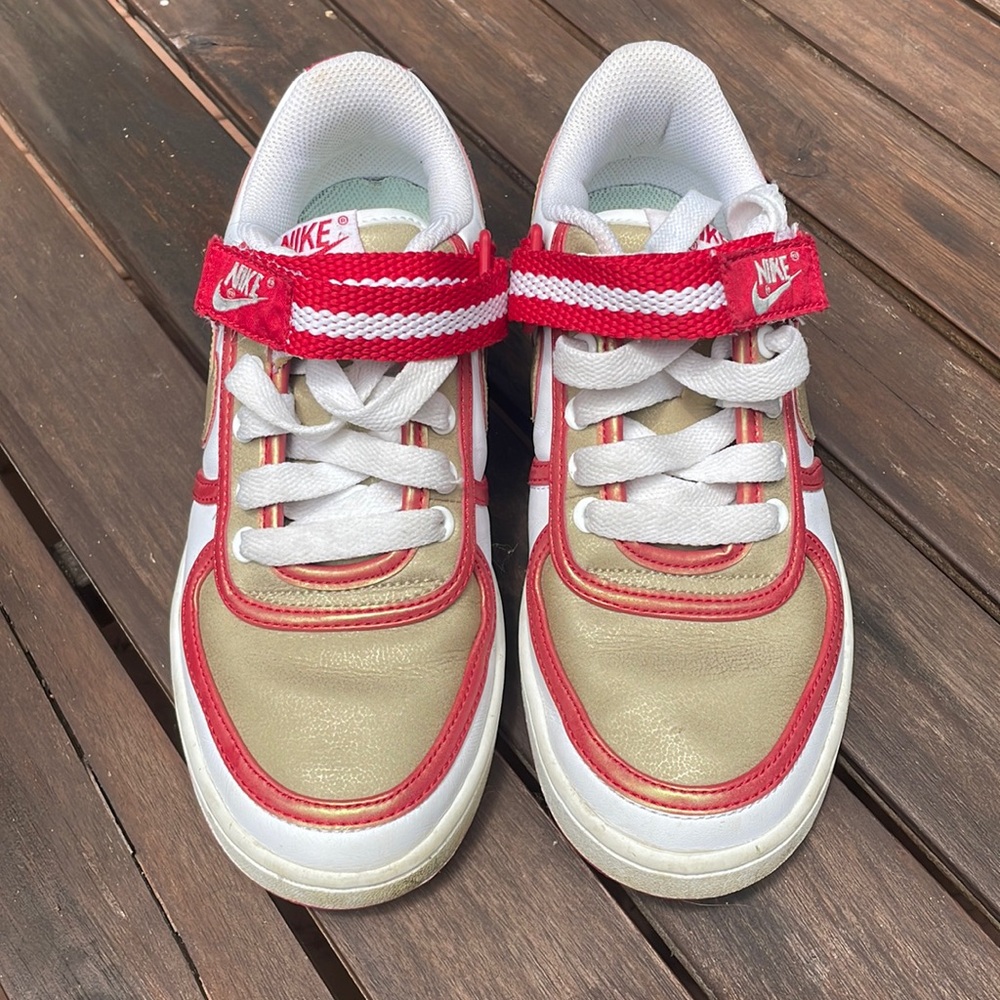 Nike Vandal Low Shoes Women’s Size 7.5 Red White Gold Athletic Sneakers